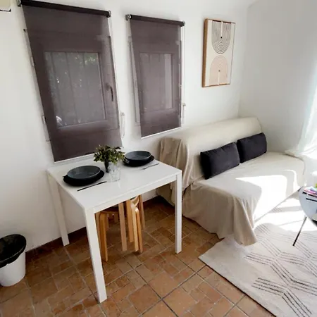 Avec Une Chambre Apartment