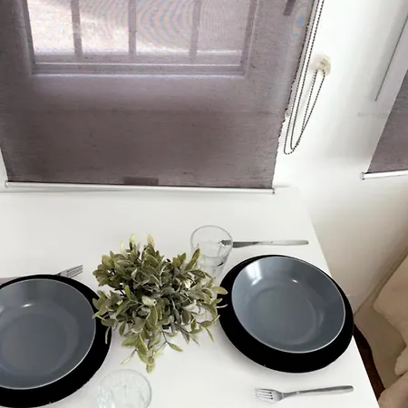 Avec Une Chambre * Arles