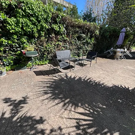 Apartment Avec Une Chambre